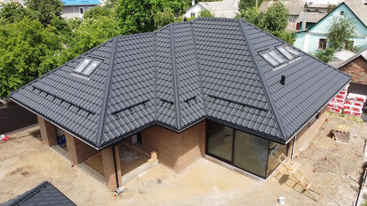 Крыша для дома BUDMAT Ferrara Черный D-MATT 9005 - фото 0